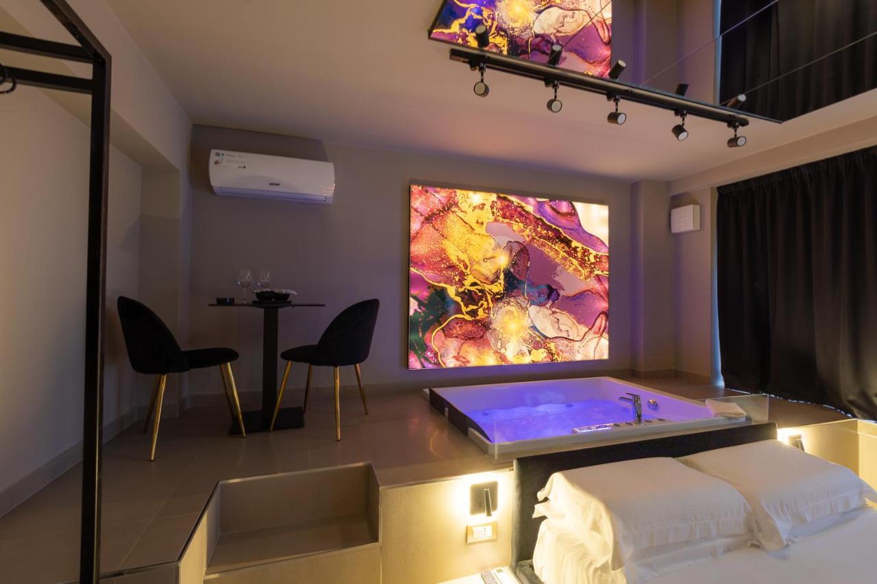 Maximum Exclusive Suite & Spa باليرمو المظهر الخارجي الصورة