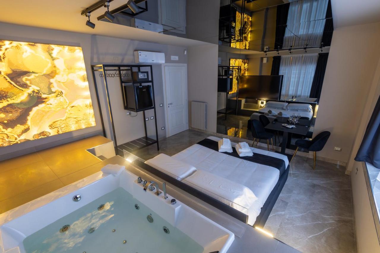 Maximum Exclusive Suite & Spa باليرمو المظهر الخارجي الصورة