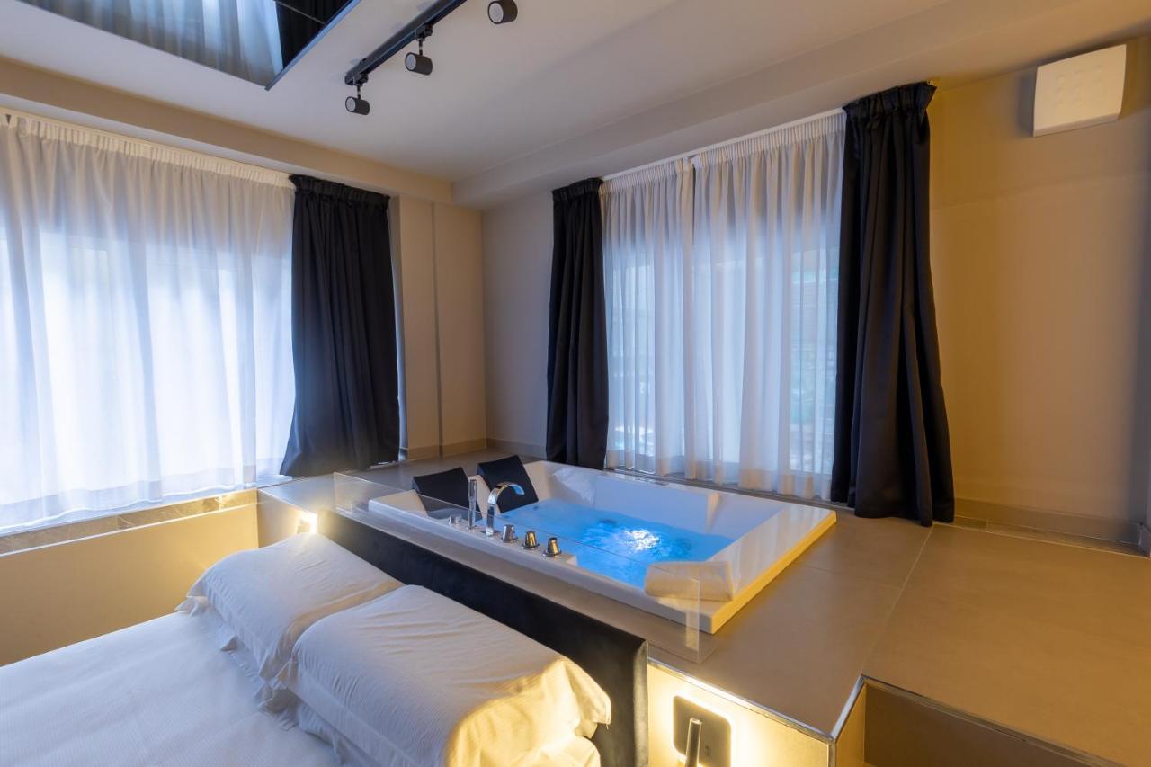 Maximum Exclusive Suite & Spa باليرمو المظهر الخارجي الصورة